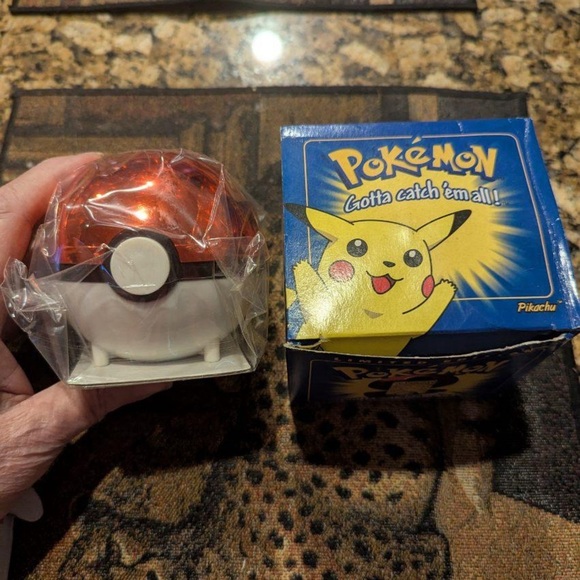 [Pokemon] 23K Gold Plated 1999 Burger King Pokemon PIKACHU Trading Card - Picture 5 of 5